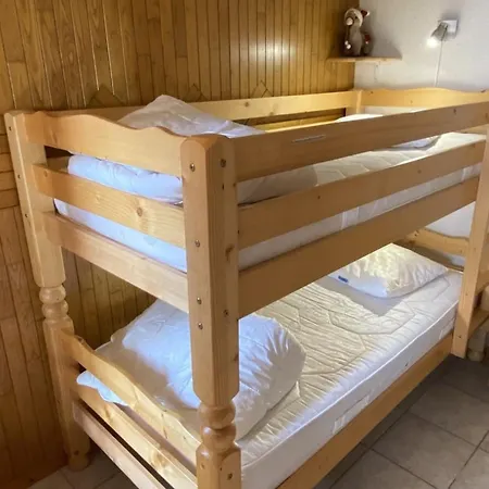 Apartment 3 Pieces A Chatel, Balcon Et Parking Prive - Fr-1-676-190 Chatel
